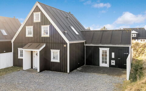 Stine - 1Km from the Sea: Blå, Sommerhus, Hus, Hjem, Stuehus, Estate, Sidespor