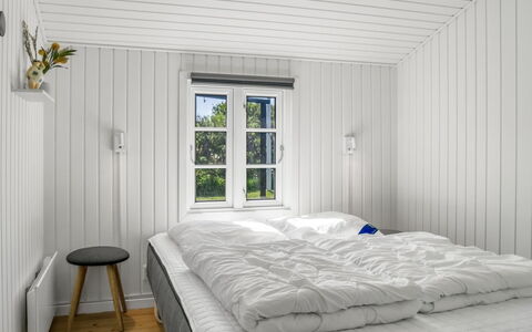 Wiebke - 200M from the Sea: Sommerhus, Hjem, Hus, Tag, Veranda, Estate, Sidespor, Garden Bygninger, Stuehus, Gård