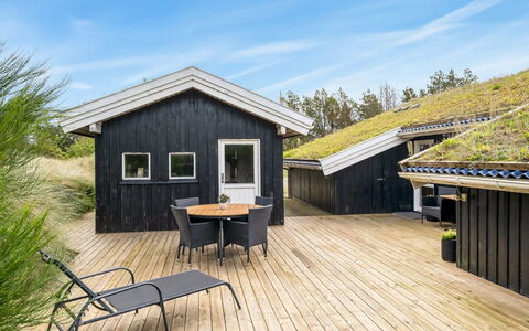 Helene - 1.5Km from the Sea: Tag, Hus, Hjem, Sommerhus, Sidespor, Estate, Indkørsel, Garden Bygninger, Gård, Skur