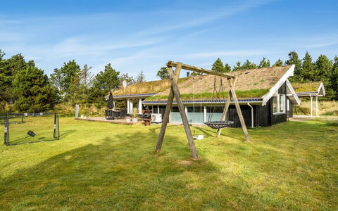 Helene - 1.5Km from the Sea: Tag, Hus, Hjem, Sommerhus, Sidespor, Estate, Indkørsel, Garden Bygninger, Gård, Skur