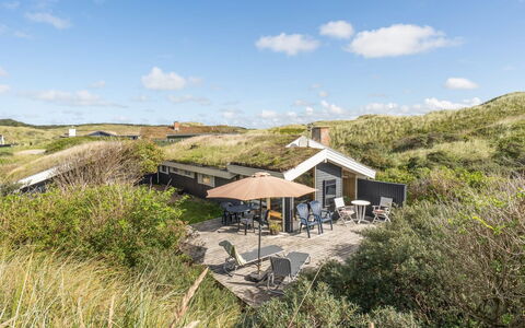 Madita - 310M from the Sea: Sommerhus, Tag, Landdistrikt, Hældning, Hytte, Tækning, Chaparral, Stuehus, Bjælkehytte