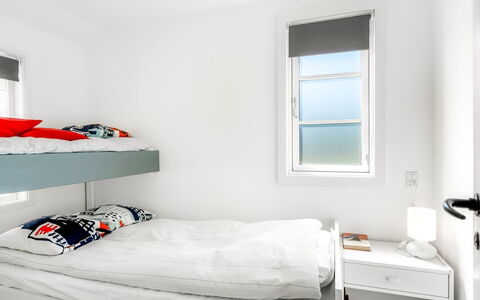 Baldine - 140M from the Sea: Seng, Soveværelse, Møbel, Sengetøj, Indretning, Sengetøj, Etage, Sengetøj, Loft, Bed Frame