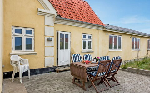 Atena - 50M from the Sea: Tag, Land Lot, Sommerhus, Hjem, Landdistrikt, Skur, Sidespor, Garden Bygninger, Bjælkehytte, Hytte