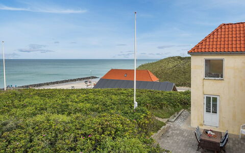 Atena - 50M from the Sea: Tag, Land Lot, Sommerhus, Hjem, Landdistrikt, Skur, Sidespor, Garden Bygninger, Bjælkehytte, Hytte