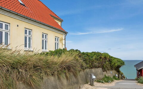 Atena - 50M from the Sea: Tag, Land Lot, Sommerhus, Hjem, Landdistrikt, Skur, Sidespor, Garden Bygninger, Bjælkehytte, Hytte