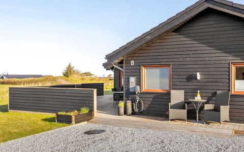 Antina - 400M from the Sea: Tag, Land Lot, Sommerhus, Hjem, Landdistrikt, Skur, Sidespor, Garden Bygninger, Bjælkehytte, Hytte