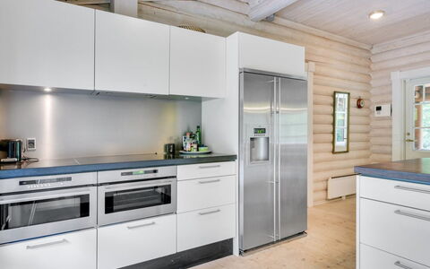 Erika - 250M from the Sea: Tag, Land Lot, Sommerhus, Hjem, Landdistrikt, Skur, Sidespor, Garden Bygninger, Bjælkehytte, Hytte