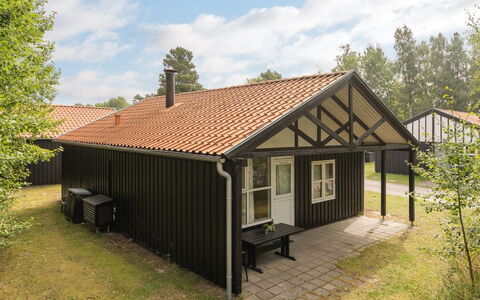 Bennek - 200M from the Sea: Tag, Hus, Hjem, Sommerhus, Dør, Sidespor, Dæk, Veranda, Planke, Hårdttræ