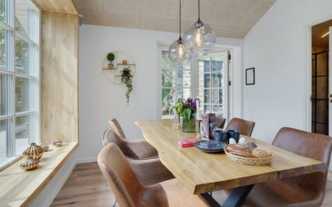 Kerkko - 150M from the Sea: Plantesamfund, Sollys, Urteagtig Plante, Have, Plantation, Landbrug, Farm