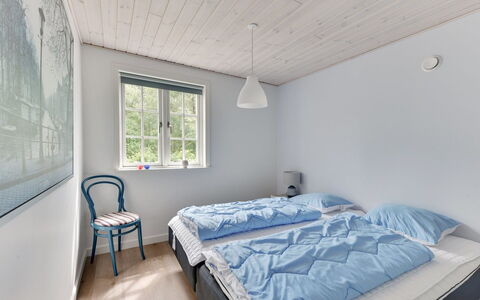 Emmeli - 1.2Km from the Sea: Soveværelse, Træ, Seng, Sengetøj, Sengetøj, Hjem, Loft, Indretning, Bed Frame, Etage