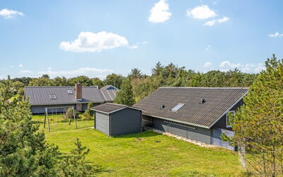Sanelma - 900M from the Sea