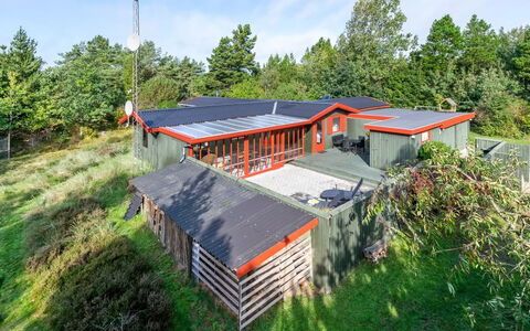Eliane - 4Km from the Sea: Land Lot, Sommerhus, Have, Estate, Garden Bygninger, Skygge, Gård, Stuehus, Backyard, Bjælkehytte