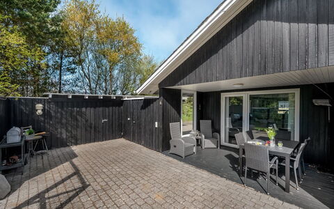 Ursel - 800M from the Sea: Hus, Tag, Hjem, Sommerhus, Skur, Garden Bygninger, Sidespor, Gård, Bjælkehytte, Hytte