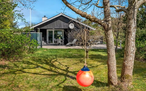 Ursel - 800M from the Sea: Hus, Tag, Hjem, Sommerhus, Skur, Garden Bygninger, Sidespor, Gård, Bjælkehytte, Hytte