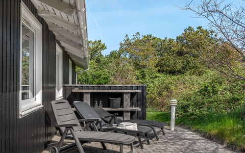 Ursel - 800M from the Sea: Hus, Tag, Hjem, Sommerhus, Skur, Garden Bygninger, Sidespor, Gård, Bjælkehytte, Hytte