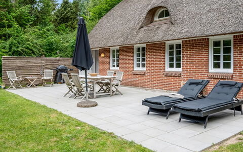Alkil - 1.7Km from the Sea: Tag, Land Lot, Sommerhus, Hjem, Landdistrikt, Skur, Sidespor, Garden Bygninger, Bjælkehytte, Hytte
