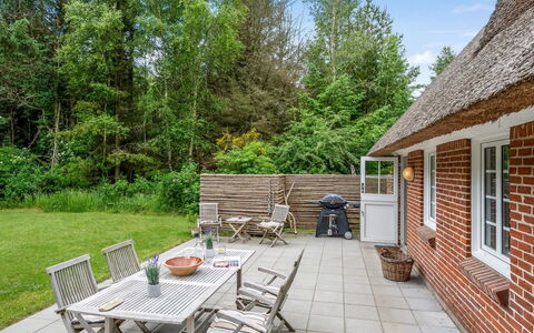 Alkil - 1.7Km from the Sea: Tag, Land Lot, Sommerhus, Hjem, Landdistrikt, Skur, Sidespor, Garden Bygninger, Bjælkehytte, Hytte