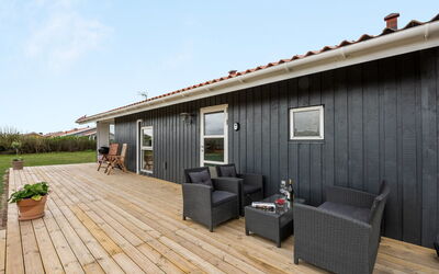Thamara - 350M from the Sea