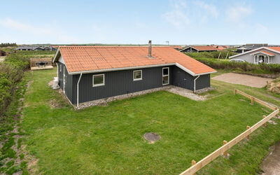 Thamara - 350M from the Sea