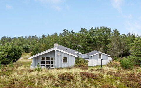 Tino - 900M from the Sea: Bjergrige Landskabsformer, Bjerg, Bakke, Bjergkæde, Hill Station, Menneskelig Bosættelse, Urban Design, Alps, Dal, Topmøde