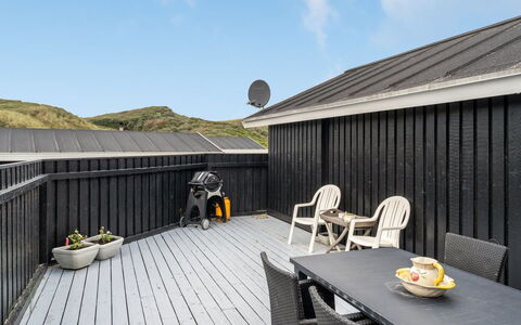 Arwen - 200M from the Sea: Tækning, Sommerhus, Hus, Tag, Hjem, Stuehus, Hytte, Estate, Landsby