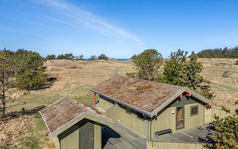 Alfrik - 900M from the Sea: Boligområde, Tag, Forstad, Indkørsel, Estate, Skorsten