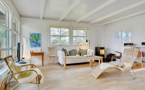 Bernadeta - 1.2Km from the Sea: Tag, Hus, Hjem, Sommerhus, Sidespor, Estate, Indkørsel, Garden Bygninger, Gård, Skur