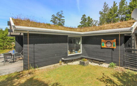 Heike - 1.3Km from the Sea: Arkitektur, Tag, Hjem, Kompositmateriale, Dagslys, Sidespor, Indkørsel