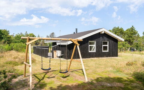 Anahi - 3Km from the Sea: Træ, Sommerhus, Hårdttræ, Planke, Bejdse, Garden Bygninger, Design, Gård, Bjælkehytte, Backyard
