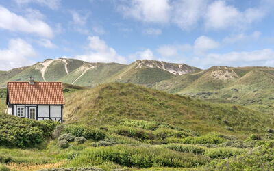 Kulle - 200M from the Sea