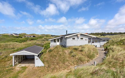 Kulle - 200M from the Sea