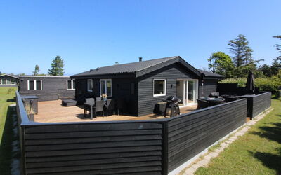 Kamp - 700M from the Sea