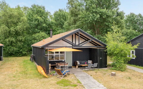 Robert - 250M from the Sea: Plantesamfund, Sollys, Urteagtig Plante, Have, Plantation, Landbrug, Farm