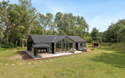 Wiggi - 450M from the Sea: Græs, Hus, Tag, Hjem, Sommerhus, Busk, Land Lot, Landdistrikt, Stuehus, Bunddække