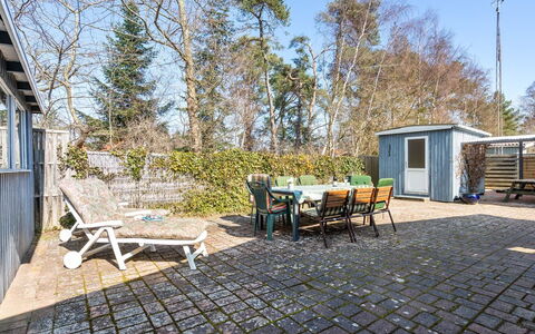 Sanna - 330M from the Sea: Græs, Hus, Tag, Hjem, Sommerhus, Busk, Land Lot, Landdistrikt, Stuehus, Bunddække