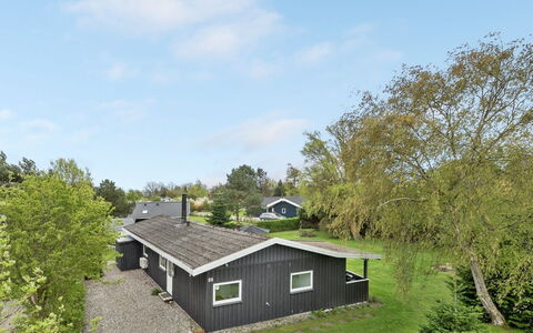 Markvor - 400M from the Sea: 