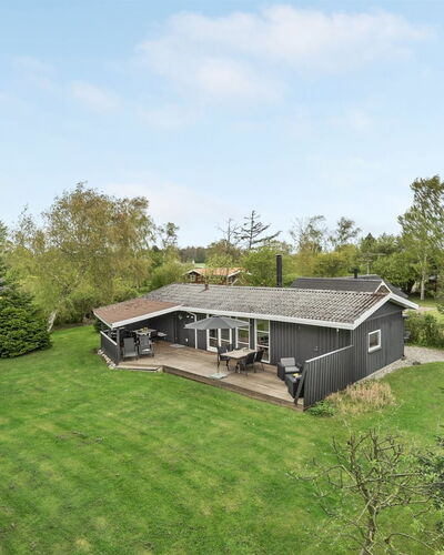 Markvor - 400M from the Sea