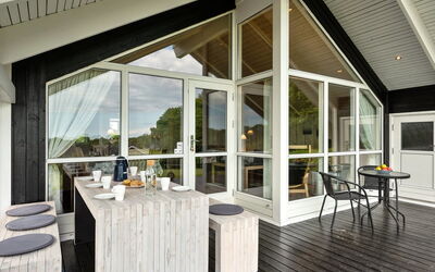 Sulo - 500M from the Sea