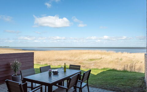 Deljan - 3.5Km from the Sea: Møbel, Himmel, Stol, Bord, Udendørs Møbler, Horisont, Udendørs Bord, Hav, Køkken & Spisebord, Ocean