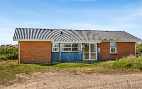 Anita - 500M from the Sea: Sommerhus, Skur, Hytte, Stuehus, Prærie, Hytte, Lade, Bjælkehytte, Garden Bygninger