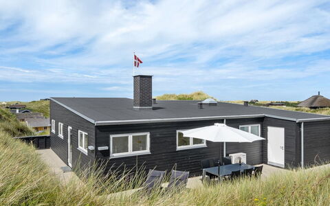 Carstina - 400M from the Sea: Plantesamfund, Sollys, Urteagtig Plante, Have, Plantation, Landbrug, Farm