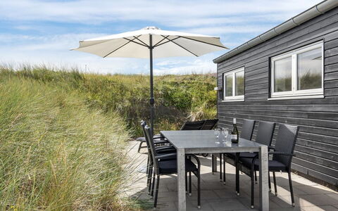 Carstina - 400M from the Sea: Plantesamfund, Sollys, Urteagtig Plante, Have, Plantation, Landbrug, Farm