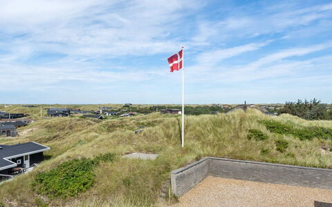 Carstina - 400M from the Sea: Plantesamfund, Sollys, Urteagtig Plante, Have, Plantation, Landbrug, Farm