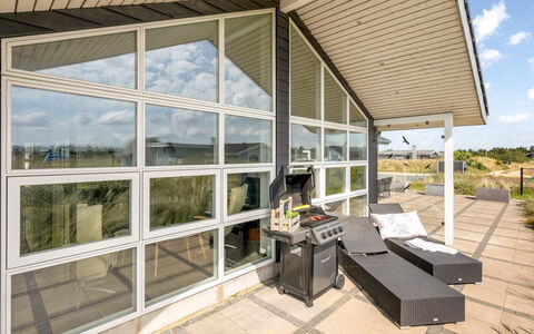 Ennie - from the Sea: Plantesamfund, Sollys, Urteagtig Plante, Have, Plantation, Landbrug, Farm