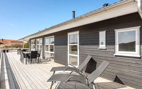 Karen - 900M from the Sea: Sommerhus, Skur, Hytte, Stuehus, Prærie, Hytte, Lade, Bjælkehytte, Garden Bygninger