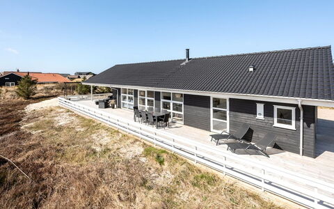 Karen - 900M from the Sea: Sommerhus, Skur, Hytte, Stuehus, Prærie, Hytte, Lade, Bjælkehytte, Garden Bygninger