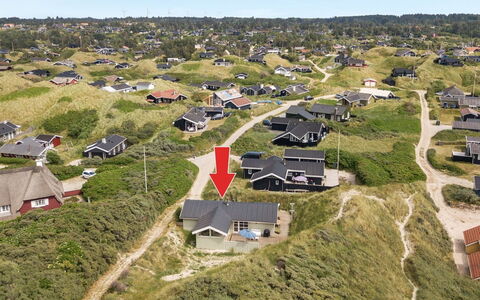 Erwith - 50M from the Sea: 