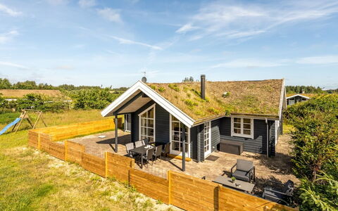 Annemie - 1.8Km from the Sea: Træ, Hjem, Veranda, Dæk, Hårdttræ, Tag, Bejdse, Trægulve, Eco Hotel