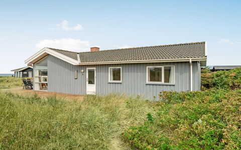 Gilbert - 96M from the Sea: Plantesamfund, Sollys, Urteagtig Plante, Have, Plantation, Landbrug, Farm