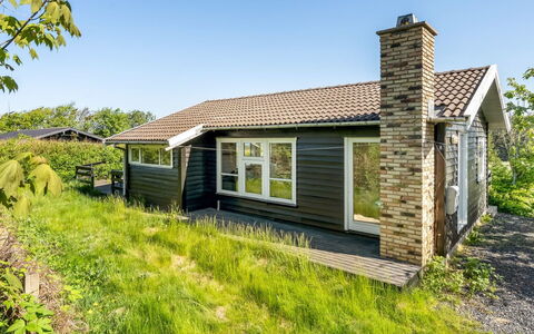 Gildo - 932M from the Sea: Arkitektur, Tag, Hjem, Kompositmateriale, Dagslys, Sidespor, Indkørsel